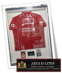 https://artsdlites.co.uk/memorabilia-framing-service/