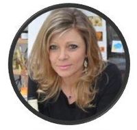 Rozanne-Bell Artist